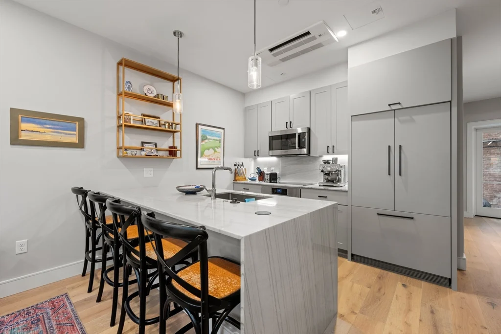 471 Hanover St # 2, Boston MA 02113 - Photo 5