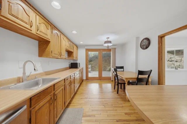 165-R Green Street, Stoneham MA 02180 - Preview 5