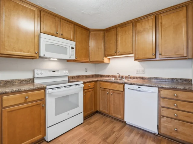 12 Candlewood Ln # 1, Dennis MA 02639 - Preview 11