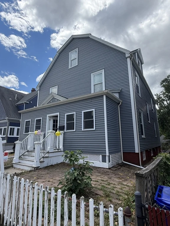 19 Nixon St, Boston MA 02124 - Photo 11