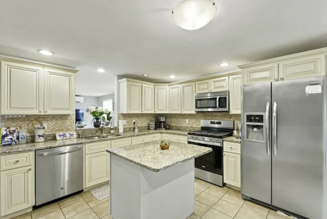 58 Wedgewood Dr, Holliston MA 01746 - Preview 21