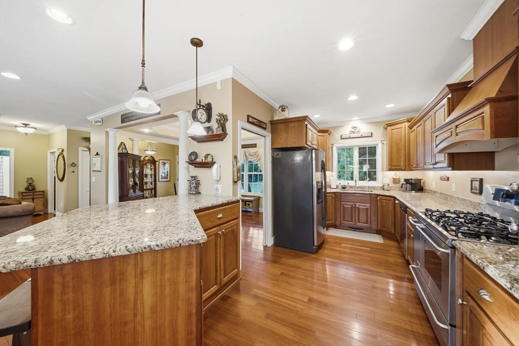 33 Park Terrace, Dracut MA 01826 - Photo 15