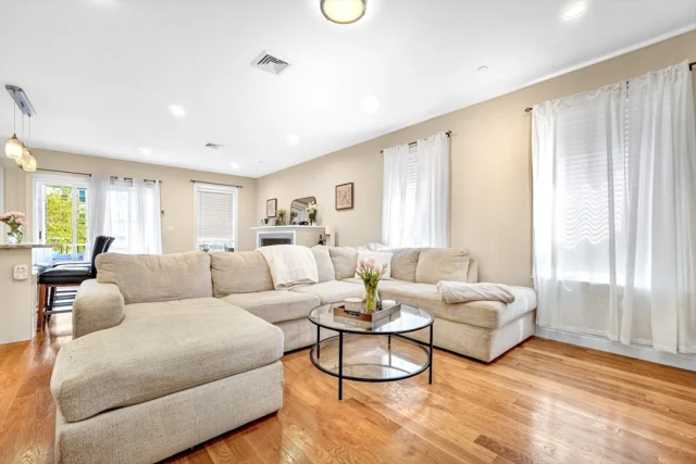 756 E Fifth St # 2, Boston MA 02127 - Preview 1