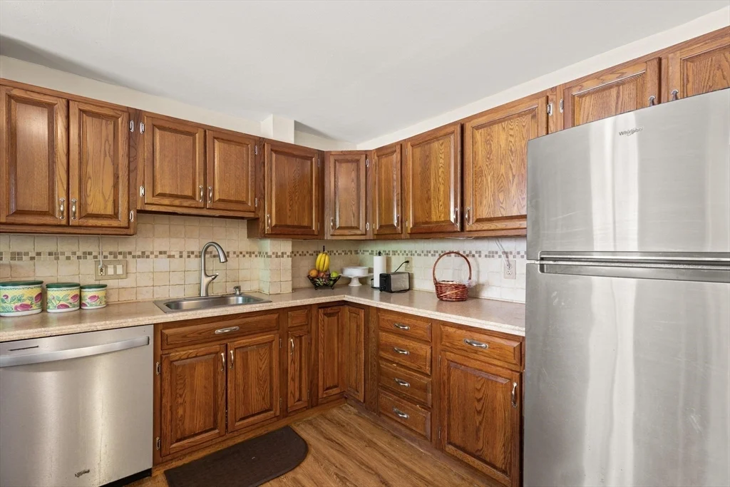 26 Wilson St # 12, Marlborough MA 01752 - Photo 6