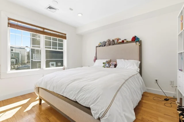 35 Middle St. # 4, Boston MA 02127 - Preview 7