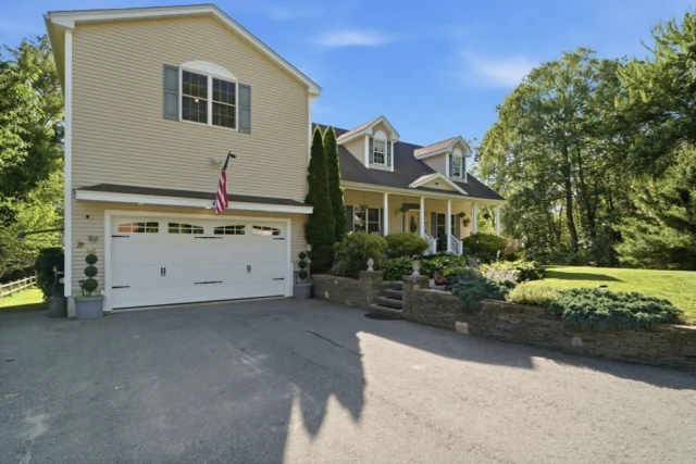 33 Park Terrace, Dracut MA 01826 - Preview 6