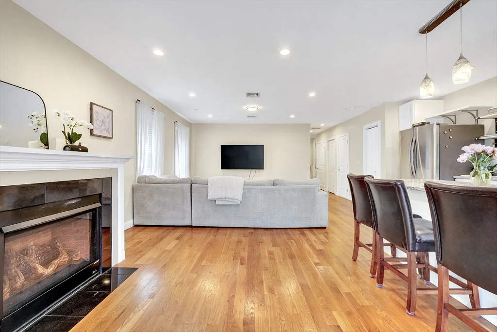 756 E Fifth St # 2, Boston MA 02127 - Photo 9