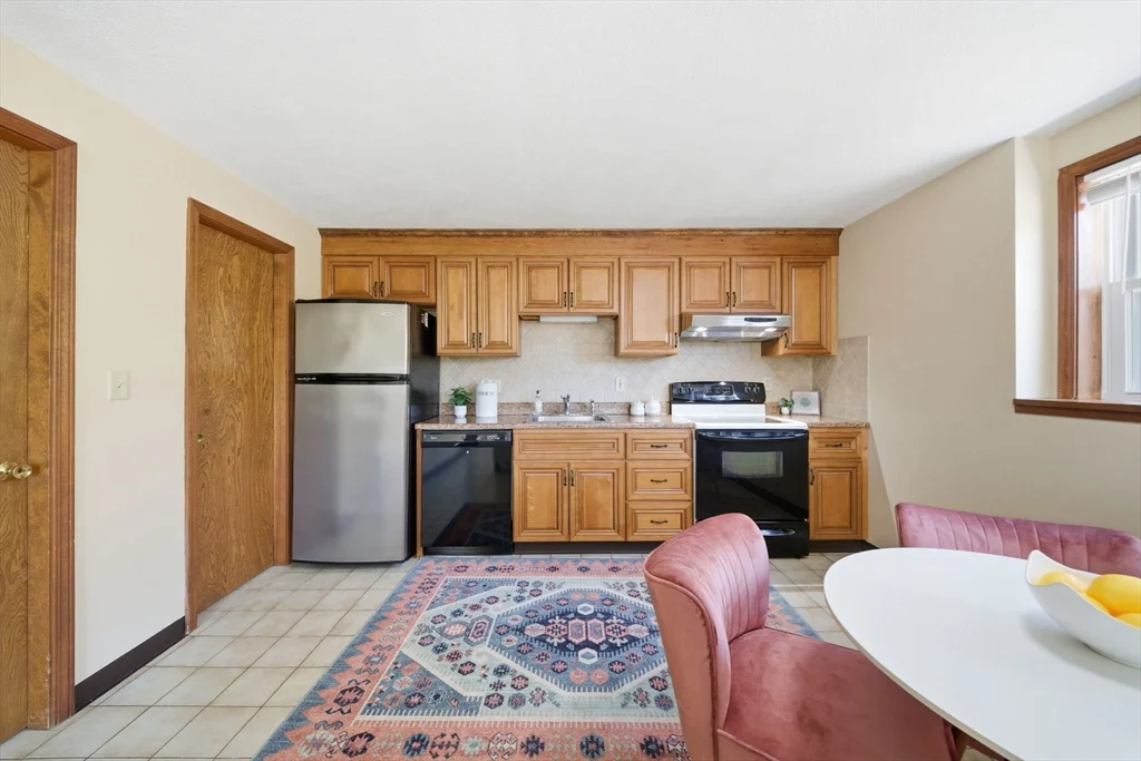 35 Mountain St # 35, Woburn MA 01801 - Photo 11