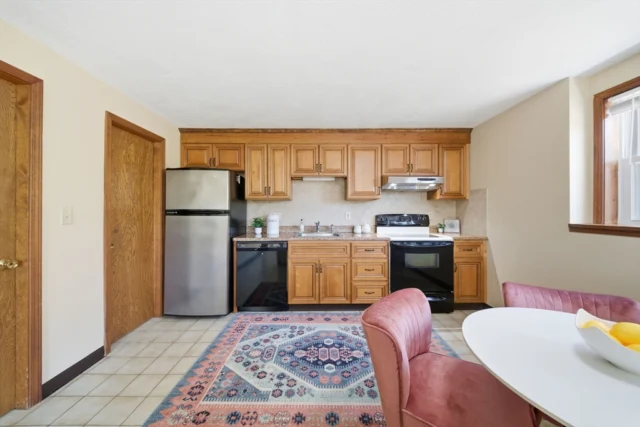 35 Mountain St # 35, Woburn MA 01801 - Preview 11
