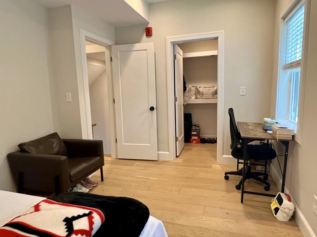 54-58 Robey St # 56, Boston MA 02119 - Photo 15