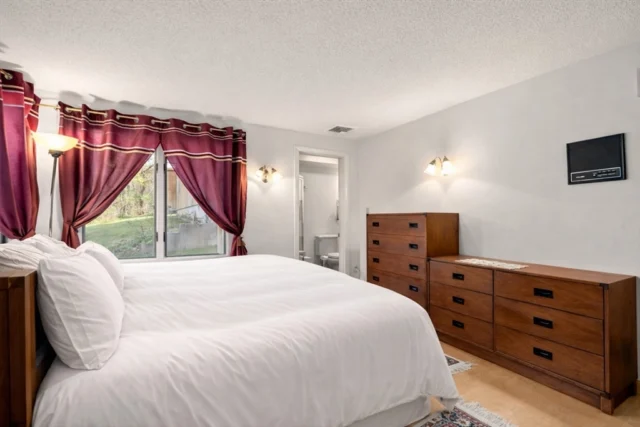 16 Wadsworth Ln, Dartmouth MA 02748 - Preview 27