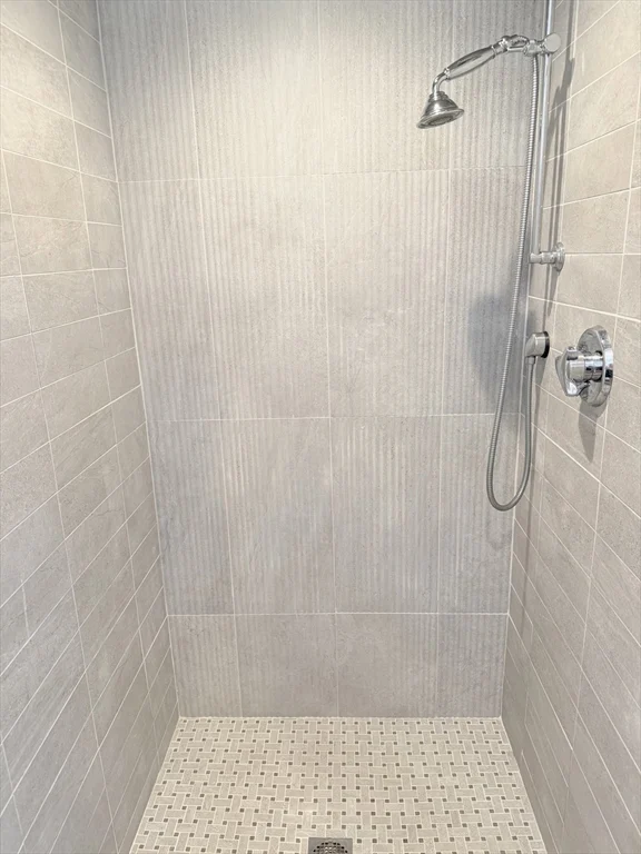 600 Shirley St # 7, Winthrop MA 02152 - Preview 18