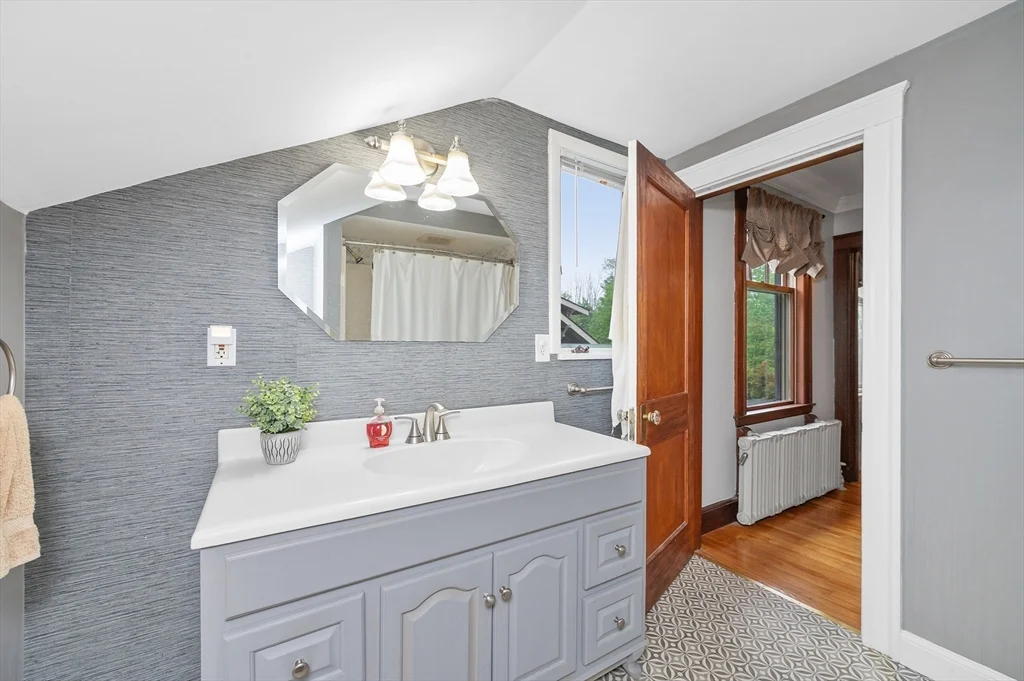 12 Newton Rd, Haverhill MA 01830 - Photo 24
