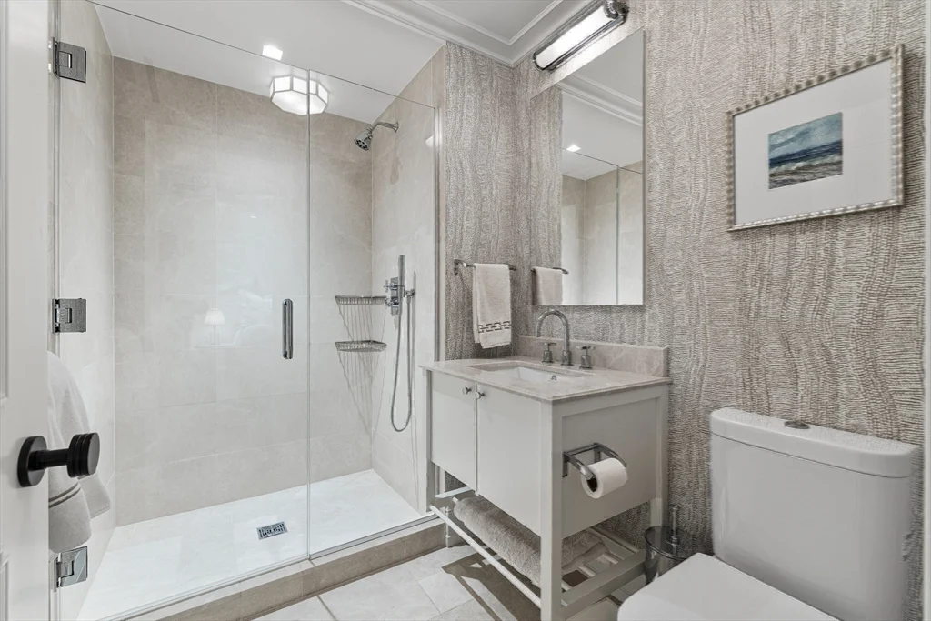 25 Beacon Street # 4, Boston MA 02108 - Photo 32