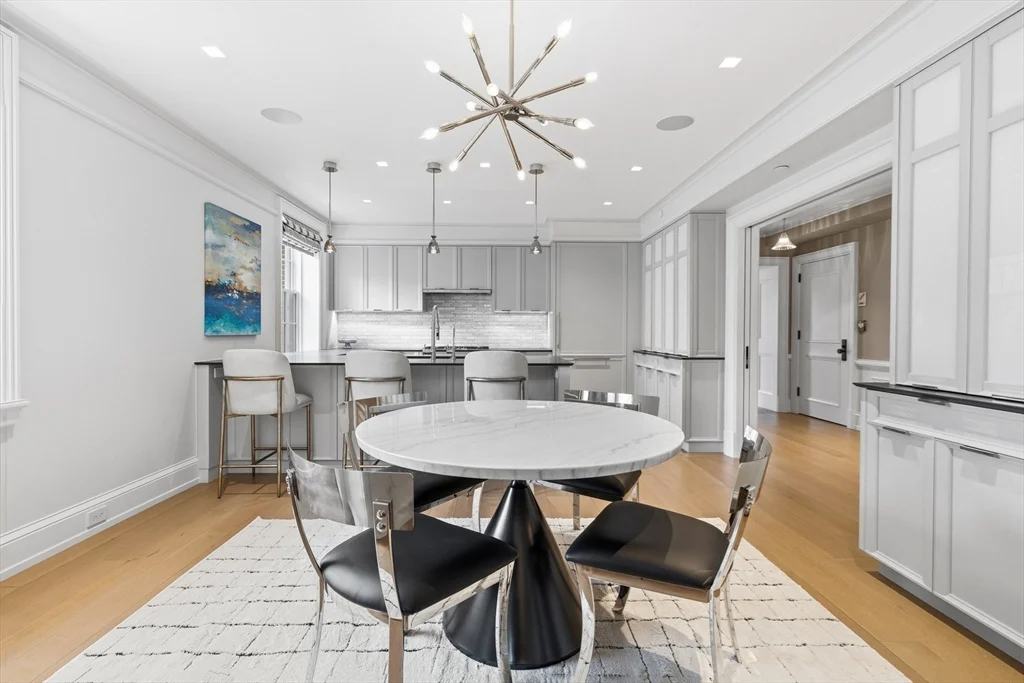 25 Beacon Street # 4, Boston MA 02108 - Photo 12
