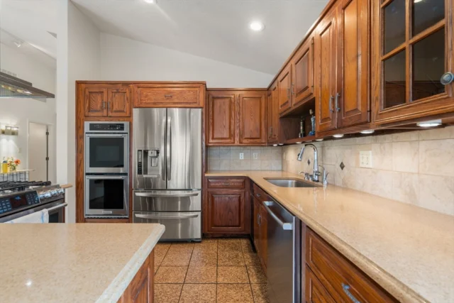 16 Wadsworth Ln, Dartmouth MA 02748 - Preview 6