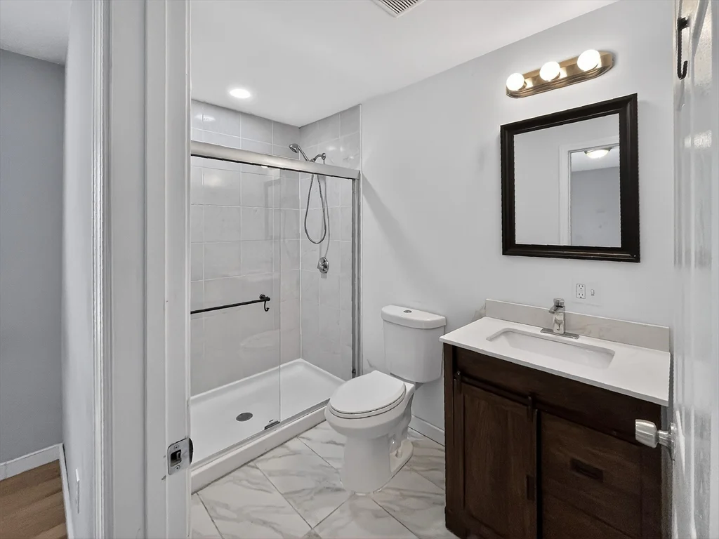 247 Pilgrim Ave # 3, Worcester MA 01604 - Photo 12