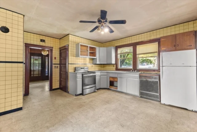 346 South St, Randolph MA 02368 - Preview 12