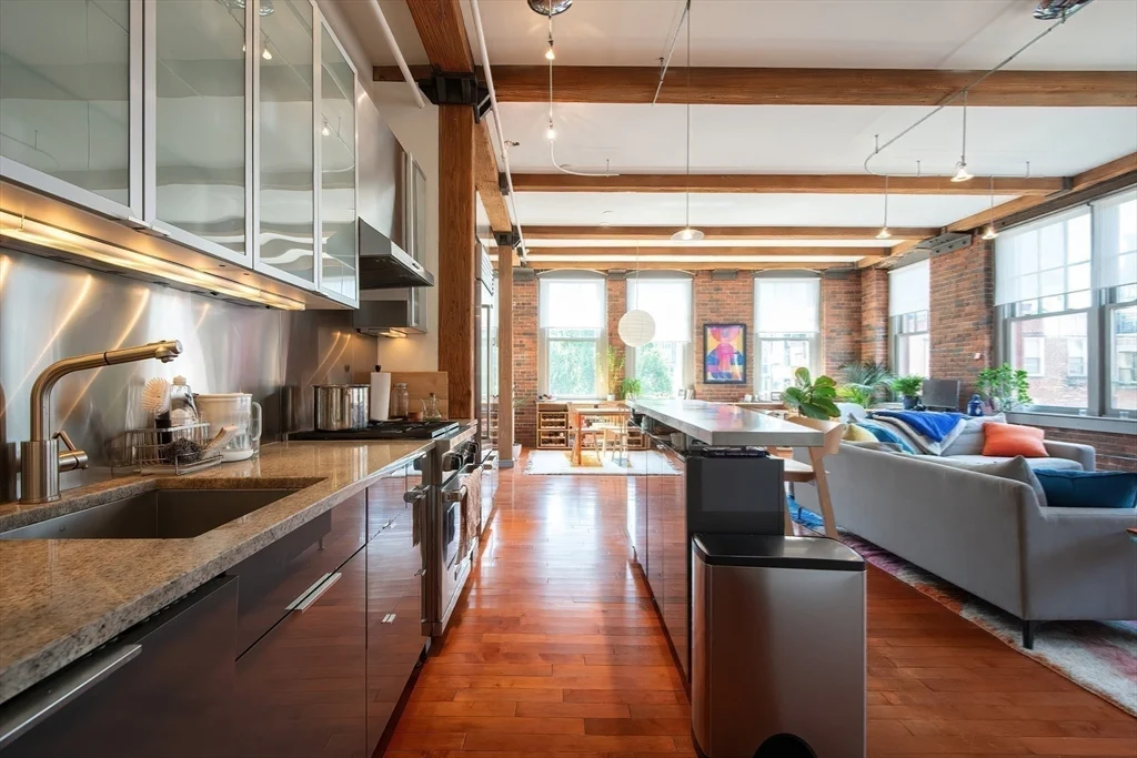 26 Stillman St # 2, Boston MA 02113 - Photo 17