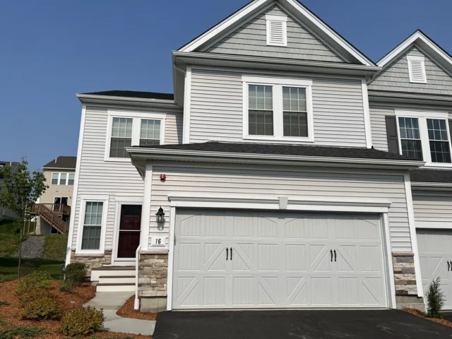 16 Poplar Ln # 16, Hopkinton MA 01748 - Preview 1
