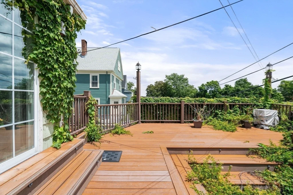 22 South Munroe Terrace, Boston MA 02122 - Photo 24