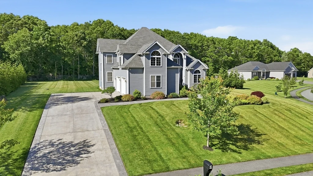 5 Kyles Ct, Swansea MA 02777 - Photo 2