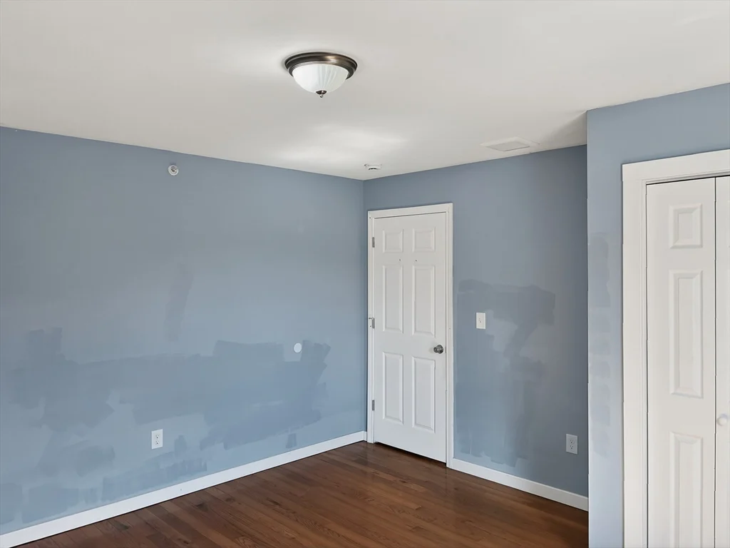 247 Pilgrim Ave # 3, Worcester MA 01604 - Photo 6