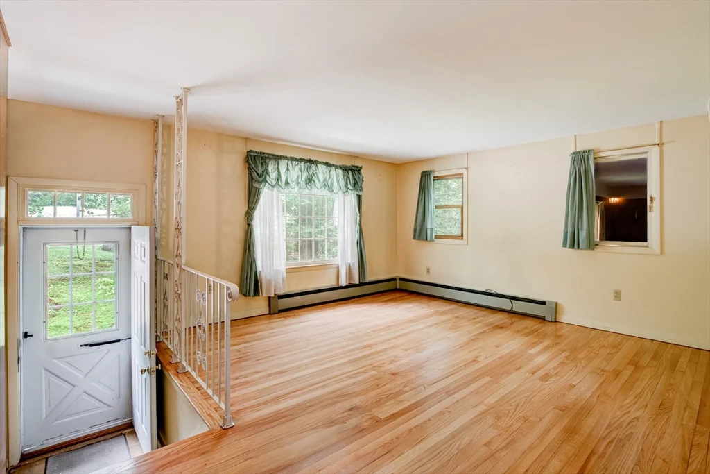 487 Fitchburg State Road, Ashby MA 01431 - Photo 5