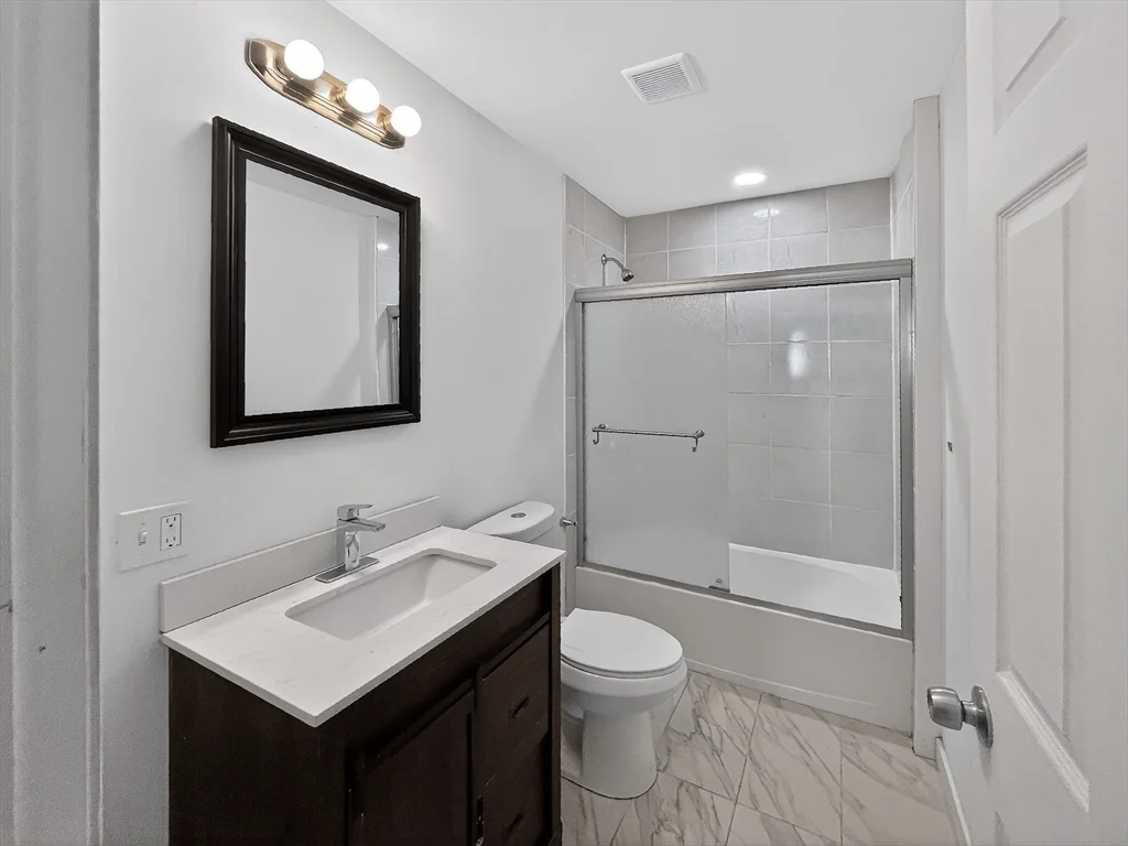 247 Pilgrim Ave # 3, Worcester MA 01604 - Photo 8
