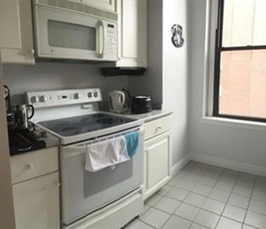 10 Charlesgate East # 404, Boston MA 02215 - Preview 3
