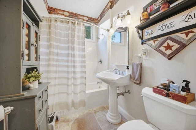 33 Park Terrace, Dracut MA 01826 - Preview 26