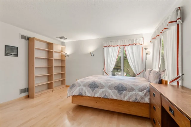 16 Wadsworth Ln, Dartmouth MA 02748 - Preview 19