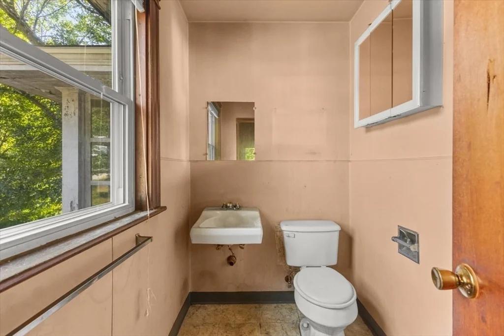 346 South St, Randolph MA 02368 - Photo 15