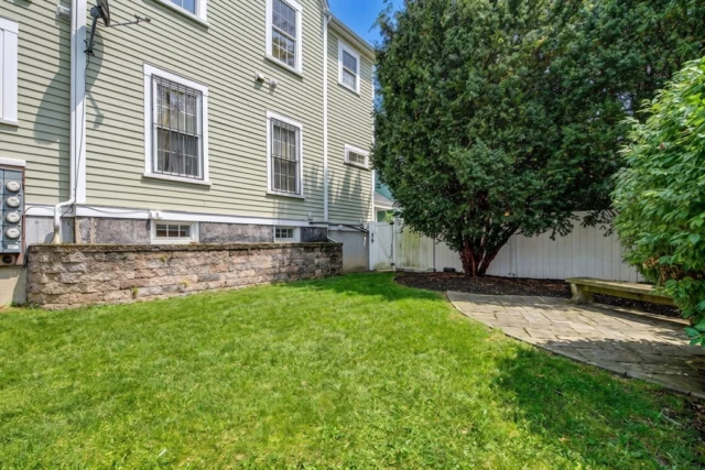 121 E Cottage St # 4, Boston MA 02125 - Preview 29