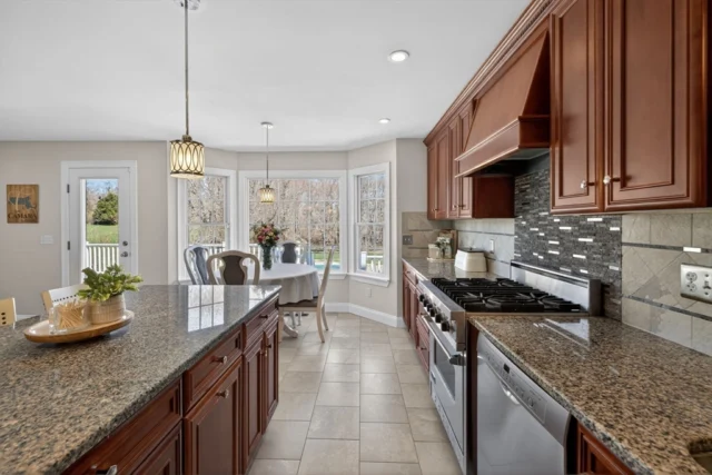 259 Lynch Ave, Somerset MA 02726 - Preview 6