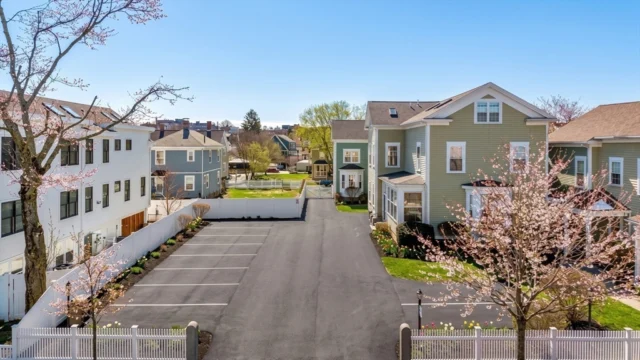 121 E Cottage St # 4, Boston MA 02125 - Preview 1