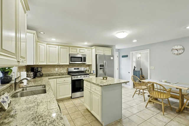 58 Wedgewood Dr, Holliston MA 01746 - Preview 20
