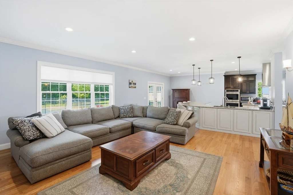 5 Kyles Ct, Swansea MA 02777 - Photo 12