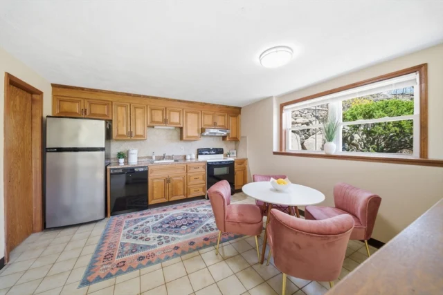 35 Mountain St # 35, Woburn MA 01801 - Preview 12