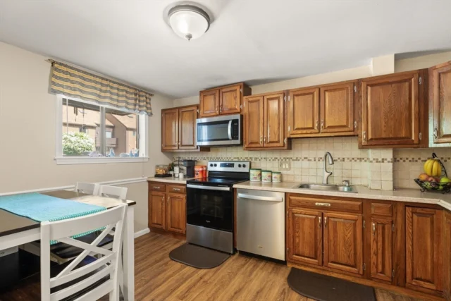 26 Wilson St # 12, Marlborough MA 01752 - Preview 7