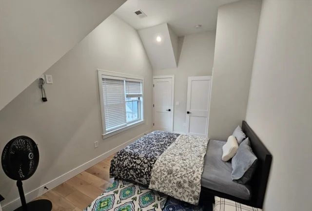9 Everett # 6, Boston MA 02134 - Preview 2