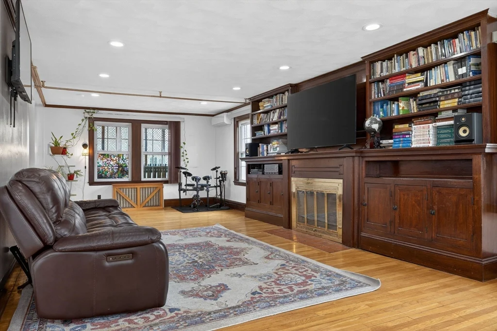 3 Hawthorne Street, Malden MA 02148 - Photo 10