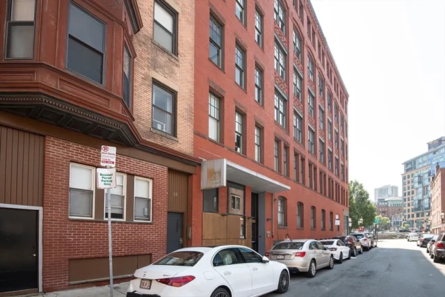 26 Stillman St # 2, Boston MA 02113 - Preview 29
