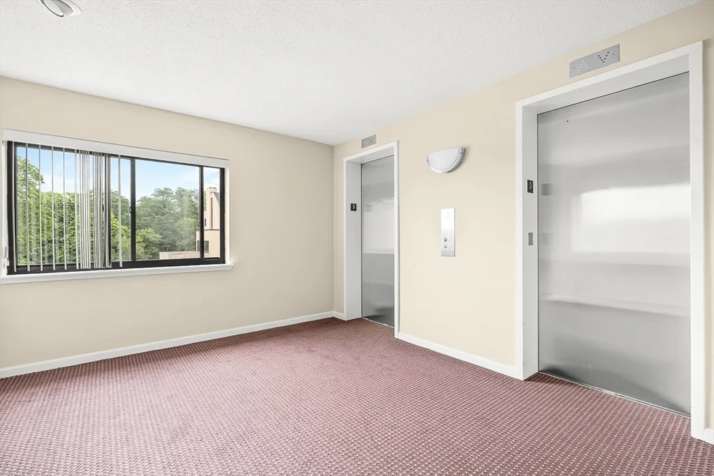 666 Main Street # 315, Winchester MA 01890 - Photo 31