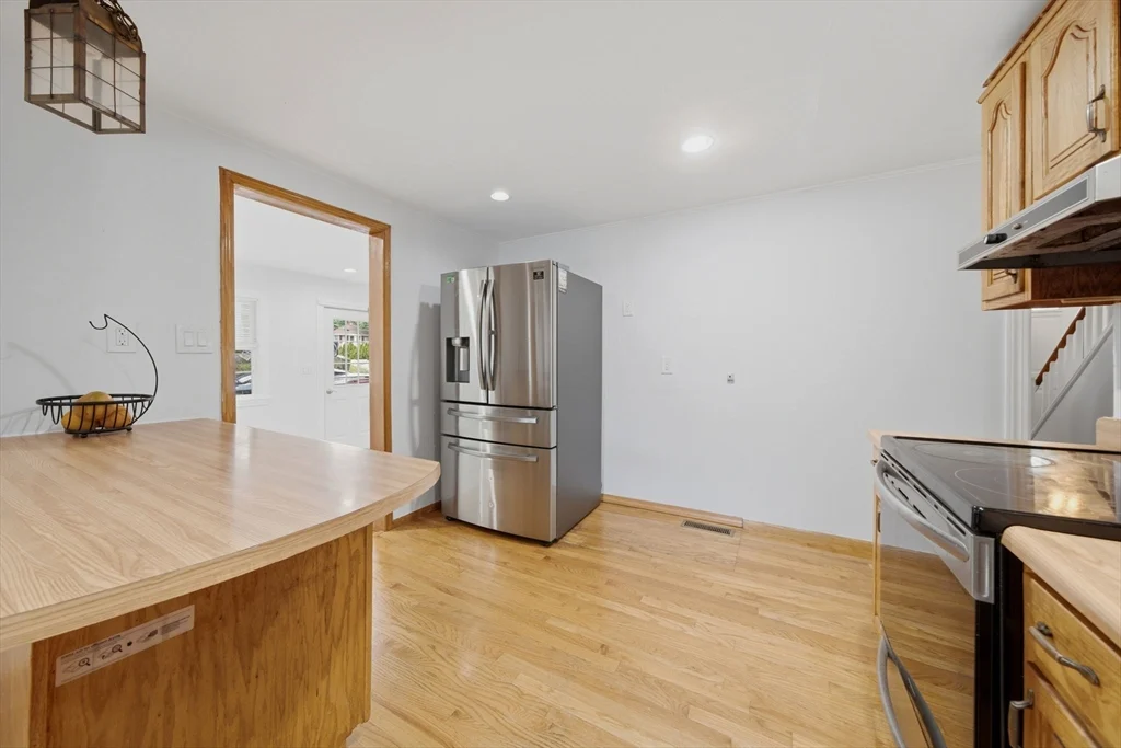 165-R Green Street, Stoneham MA 02180 - Photo 8