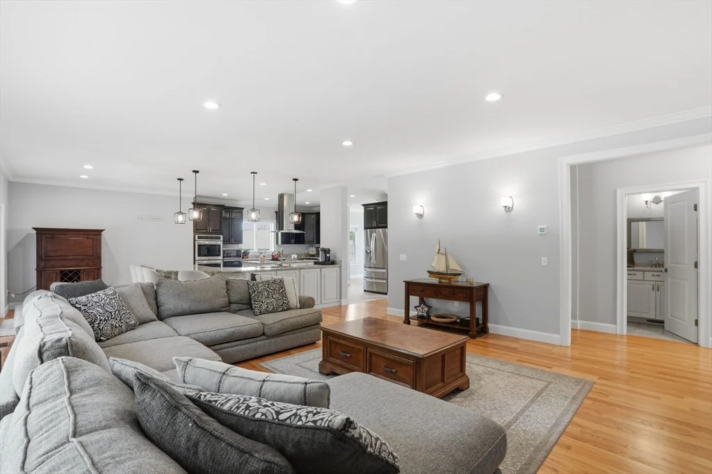 5 Kyles Ct, Swansea MA 02777 - Photo 15