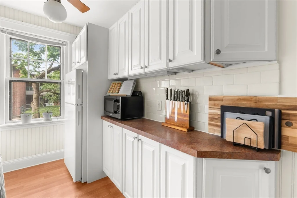 42 Linnaean Street # 2, Cambridge MA 02138 - Photo 11
