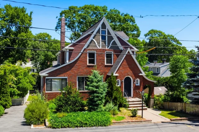 26 Perkins Street, Arlington MA 02476 - Preview 1