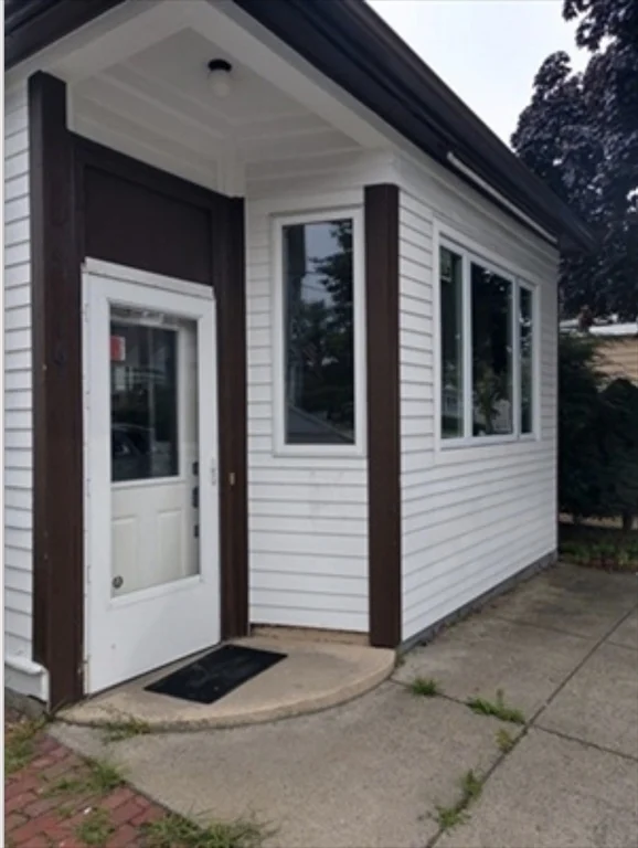 161 Burrill St, Swampscott MA 01907 - Preview 1