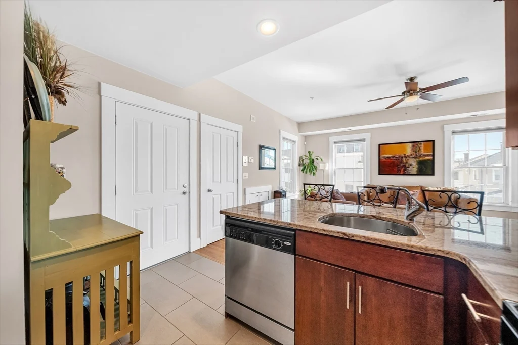 121 E Cottage St # 4, Boston MA 02125 - Photo 19